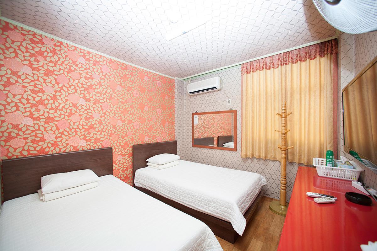 Jeju Brd Hotel Exterior foto